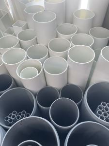 Phân phối ống nhựa màu trắng Tiền Phong